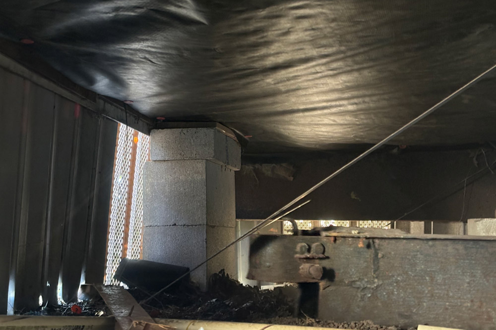 Home Vapor Barrier Installation